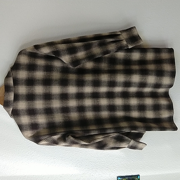 Urban Street Long Plaid Button Down Light Weight Jacket Coat Brown Neutral - Picture 7 of 7